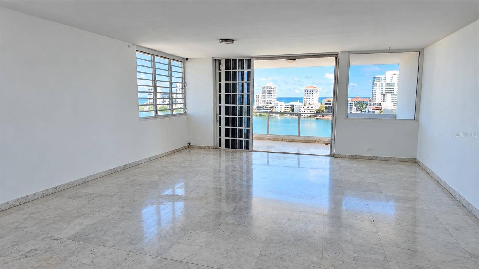 501 CALLE ELISA COLBERG #PH 10-B, San Juan, PR 00907