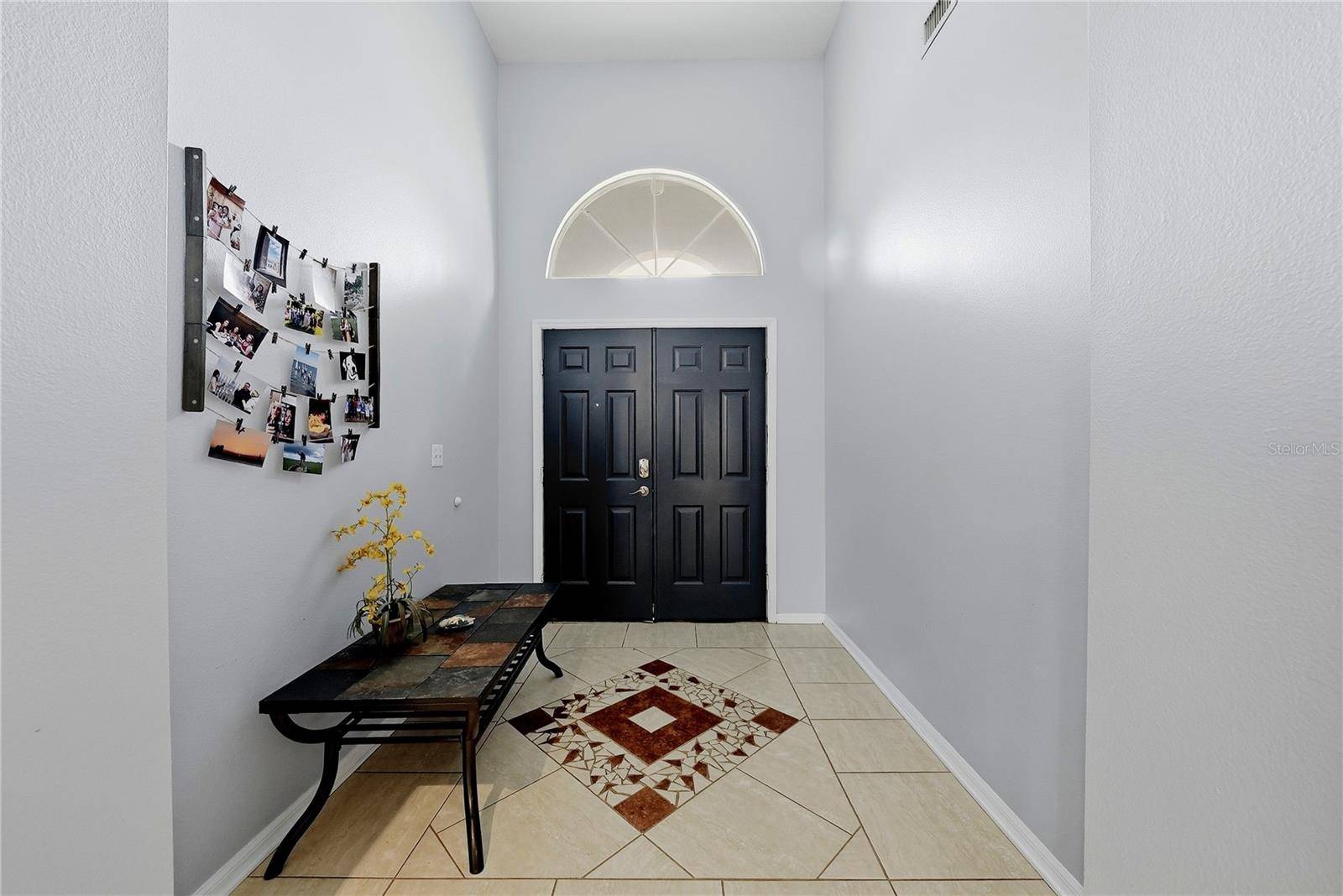 2012 BRIDGEHAMPTON PL, Brandon, FL 33511
