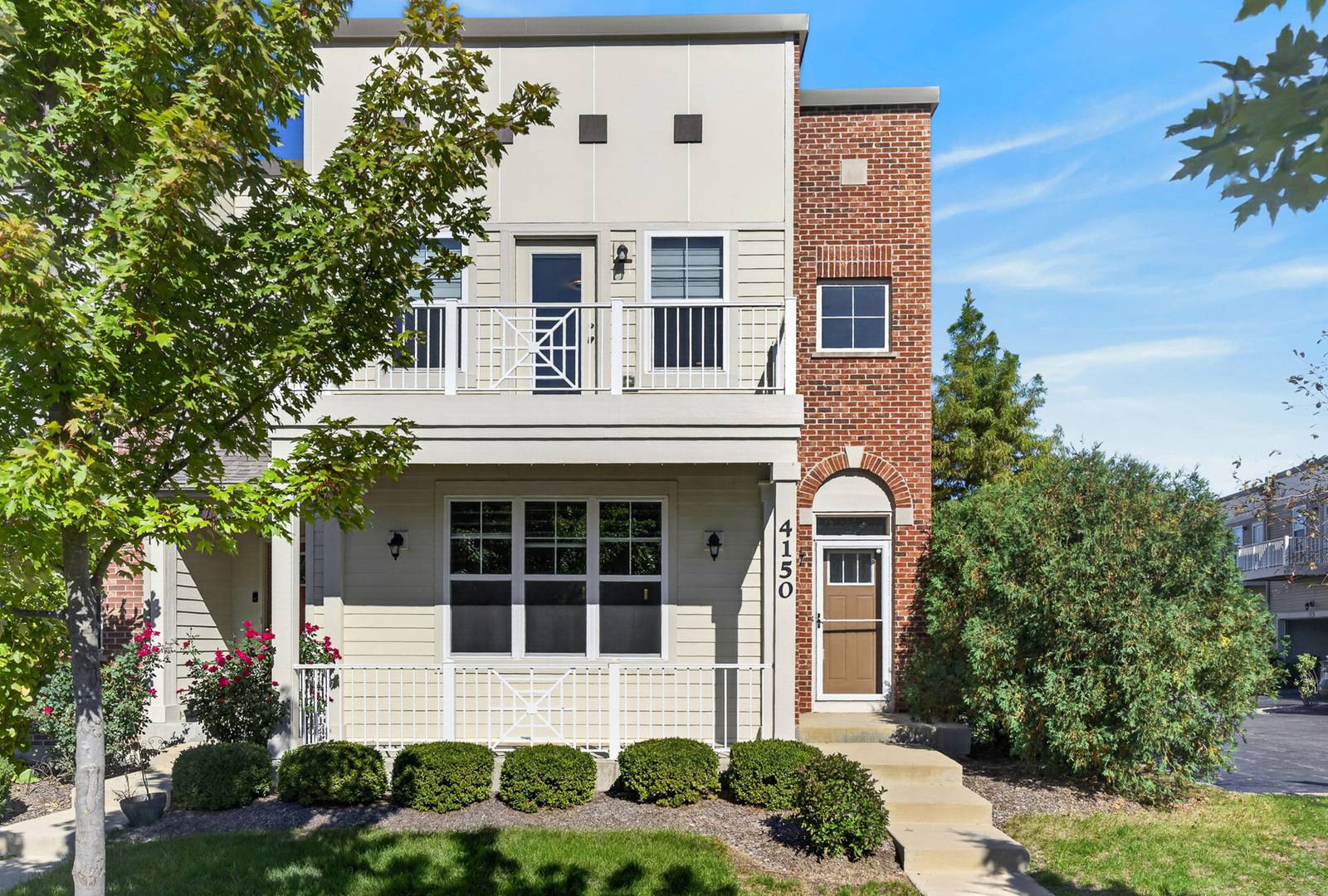4150 Liberty ST, Aurora, IL 60504