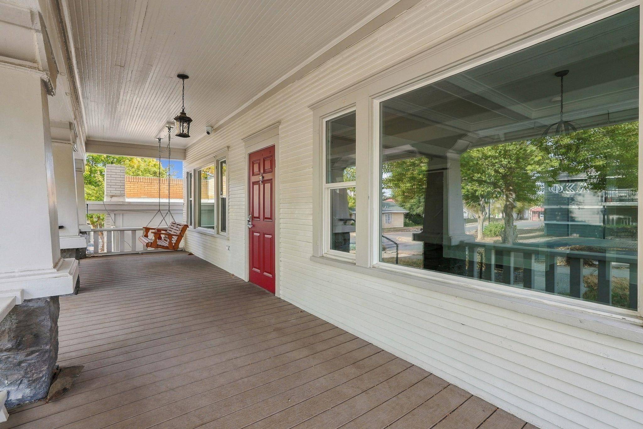 306 College Ave, Cheney, WA 99004