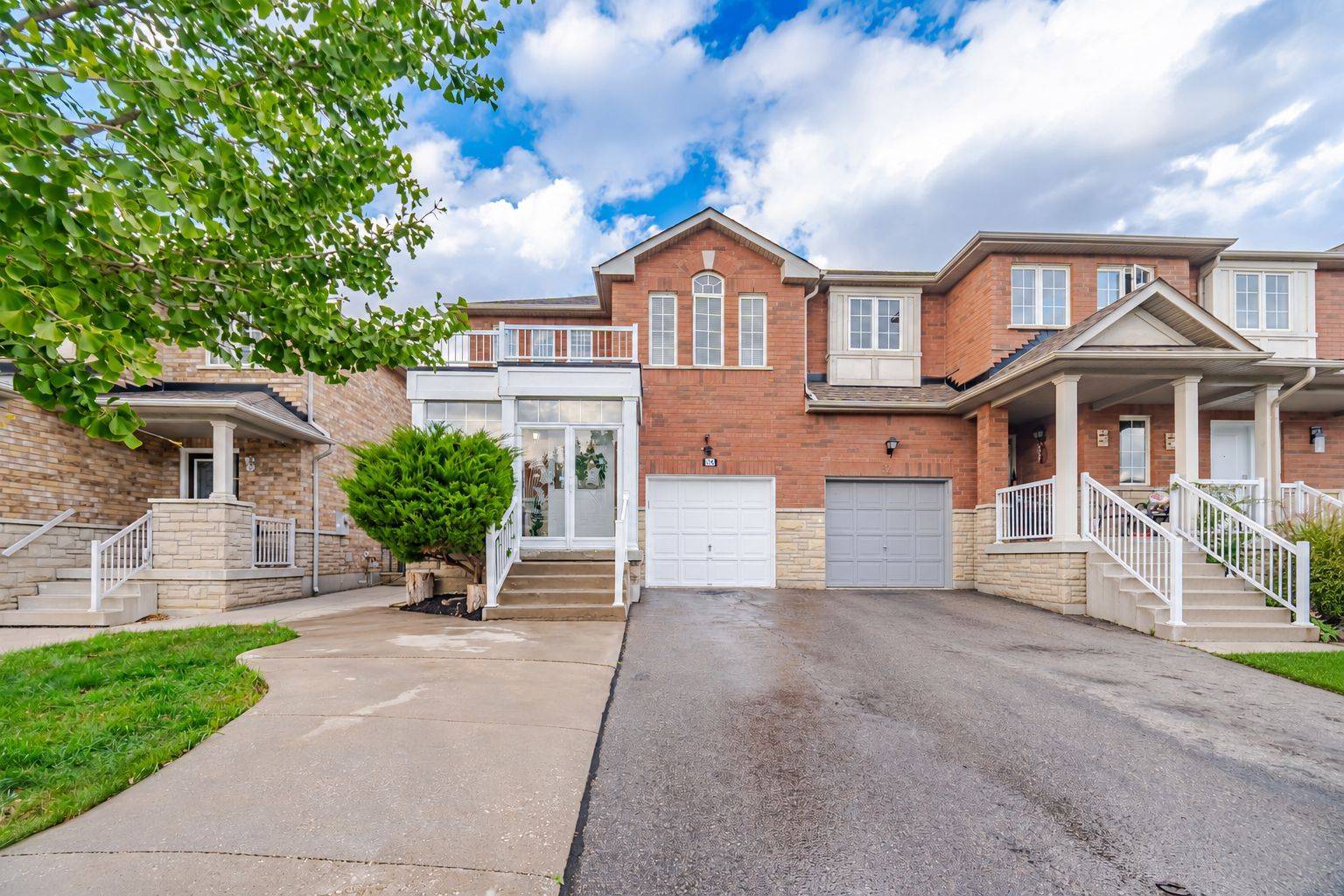 30 Passfield TRL, Brampton, ON L6P 1T8