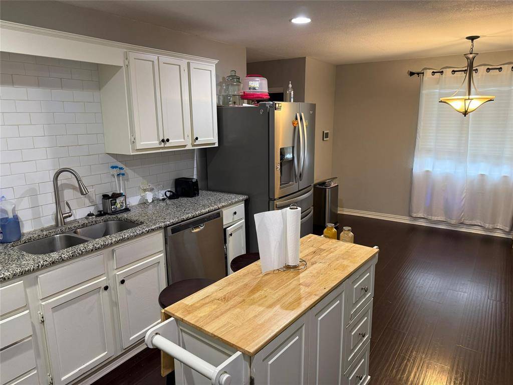 1415 W Red Bird Lane, Dallas, TX 75232
