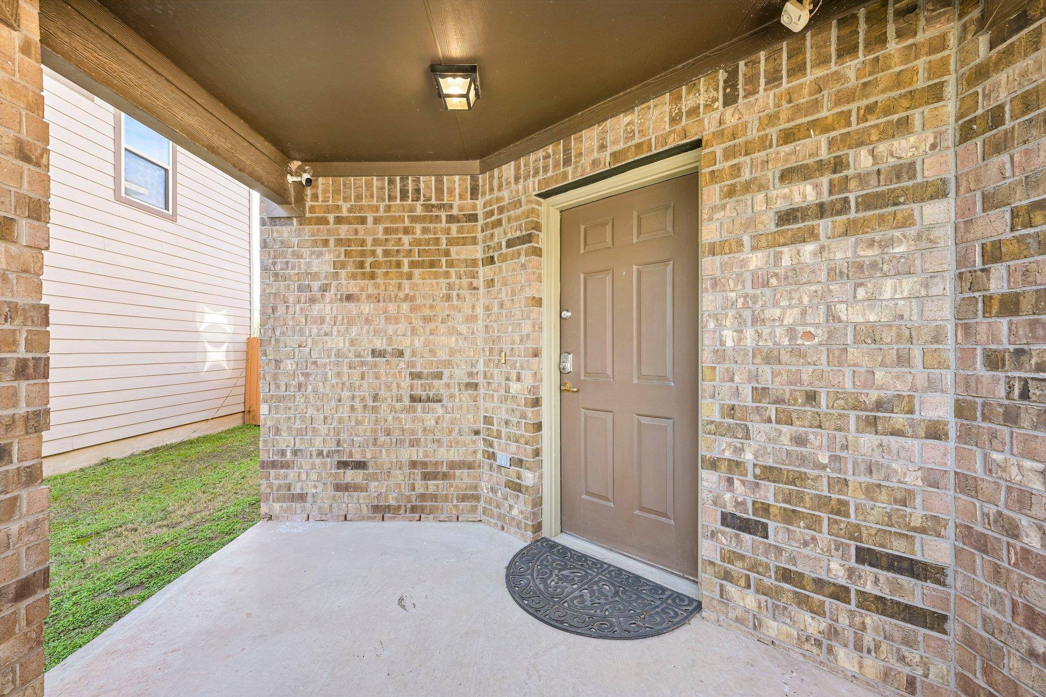 7229 Outfitter DR, Austin, TX 78744
