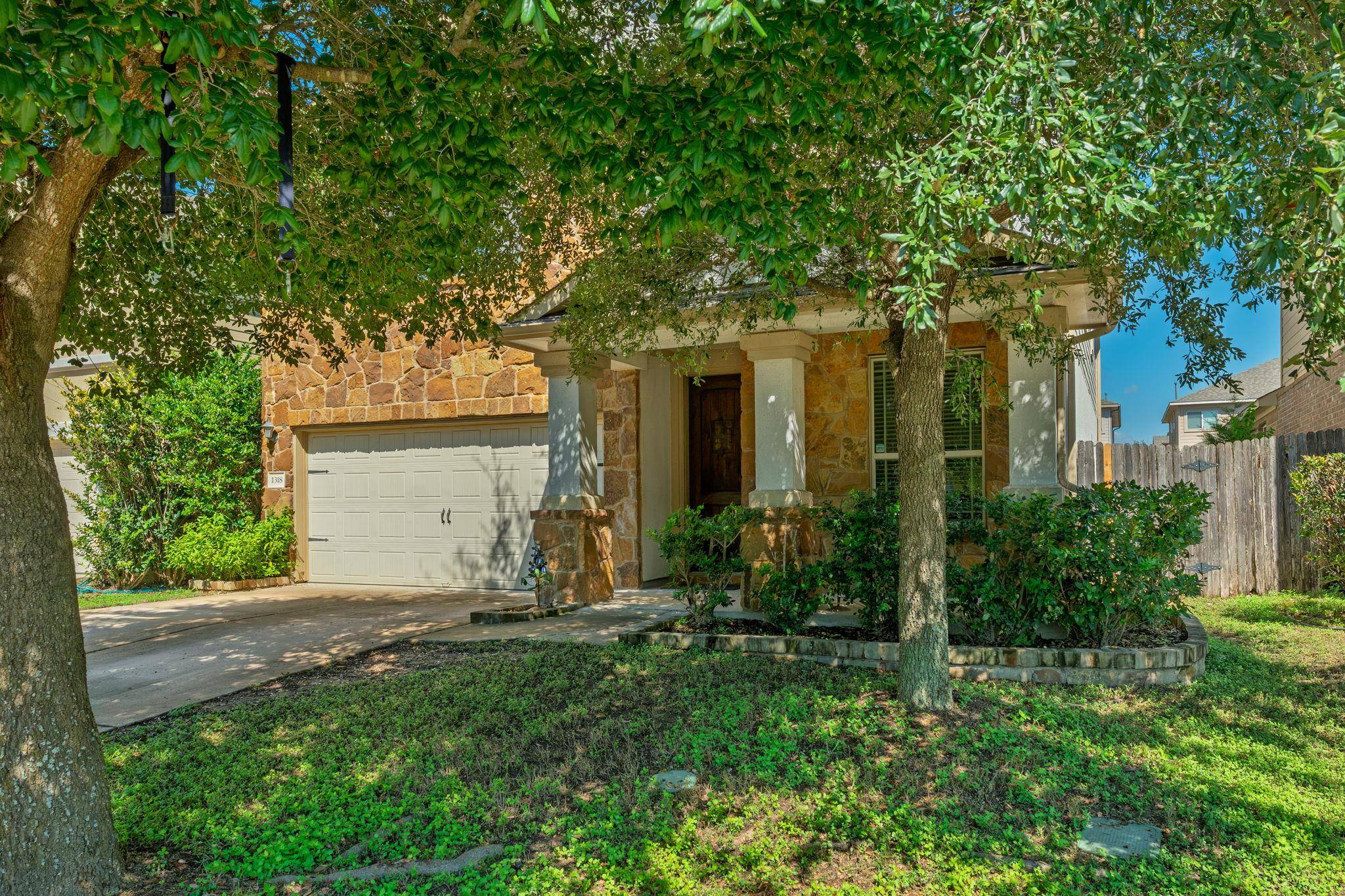 1318 Clark Brothers DR, Buda, TX 78610