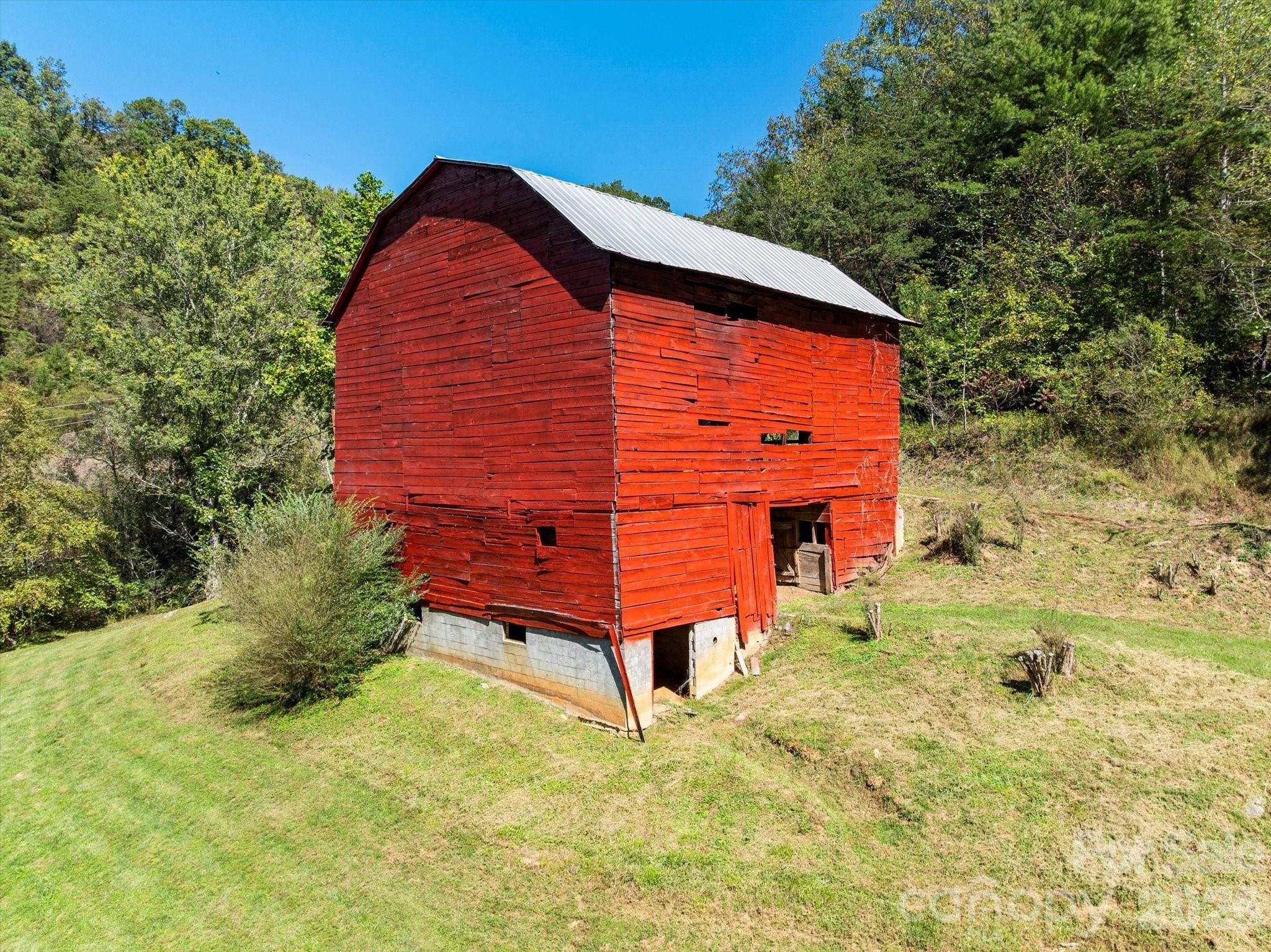 1623 Ammons Branch RD, Marshall, NC 28753