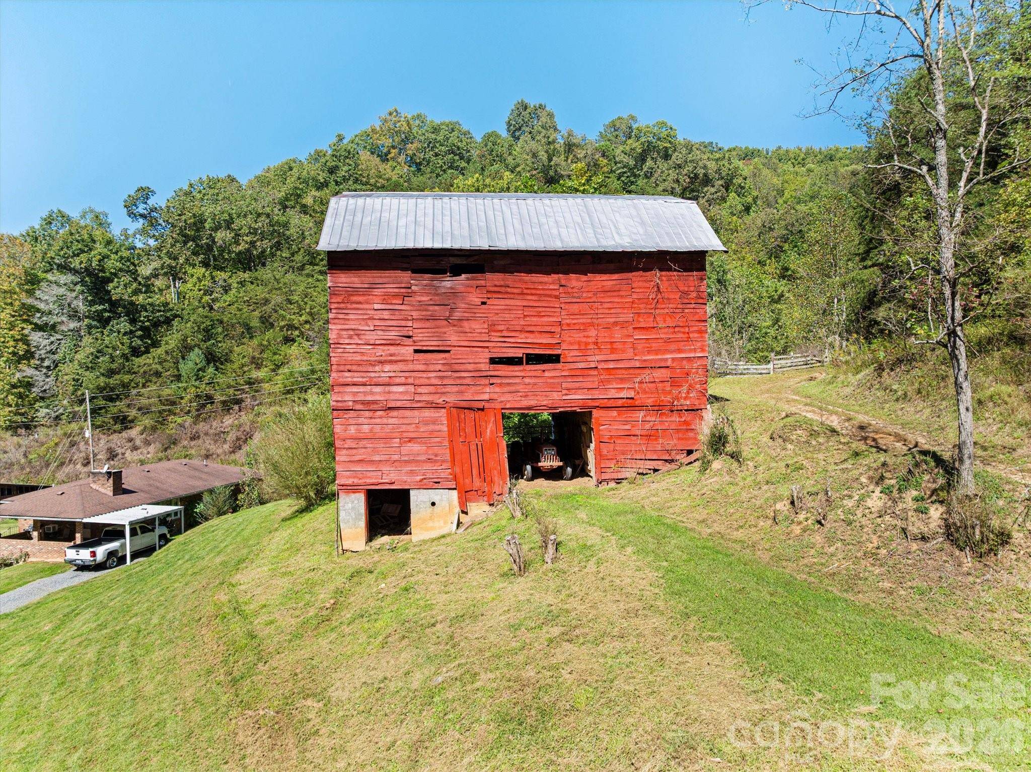 1623 Ammons Branch RD, Marshall, NC 28753