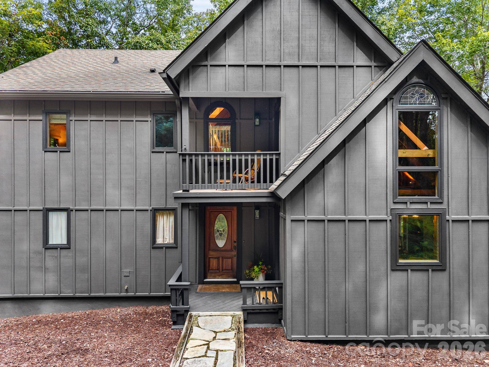 148 Tsisqua CIR, Brevard, NC 28712