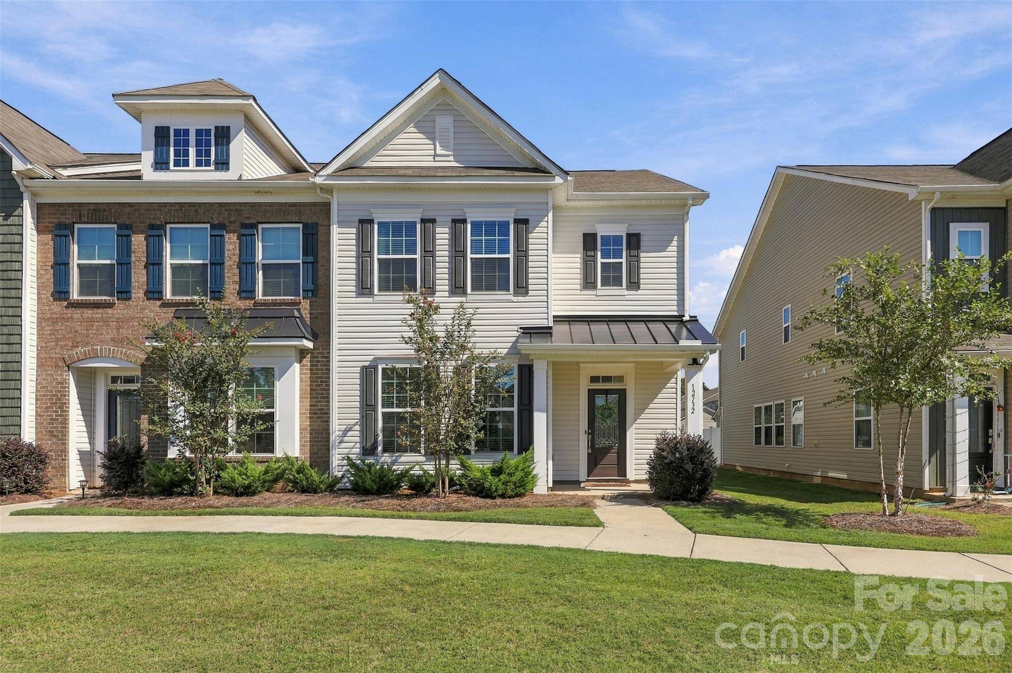 12732 Wandering Brook DR, Charlotte, NC 28273