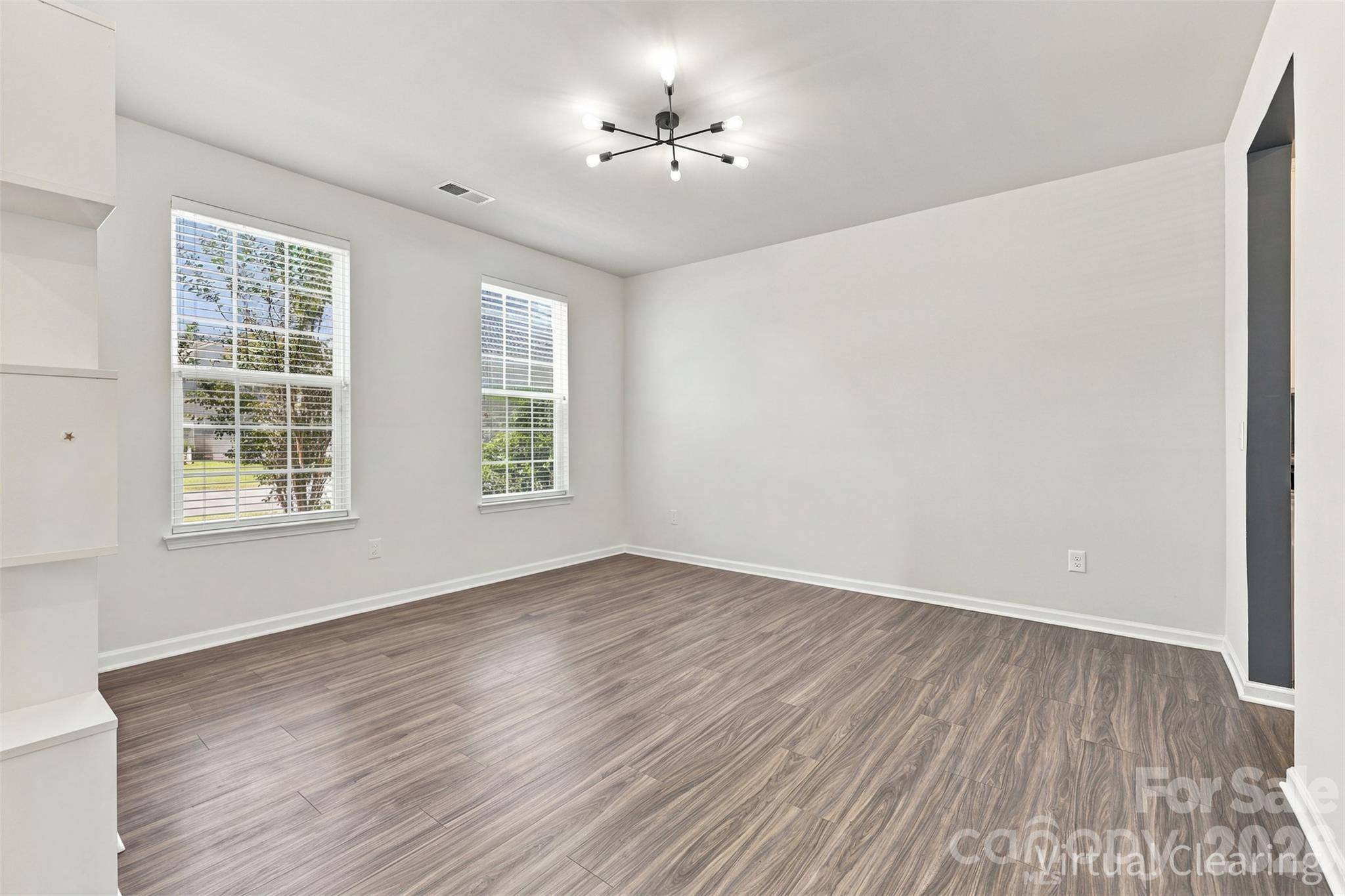 12732 Wandering Brook DR, Charlotte, NC 28273