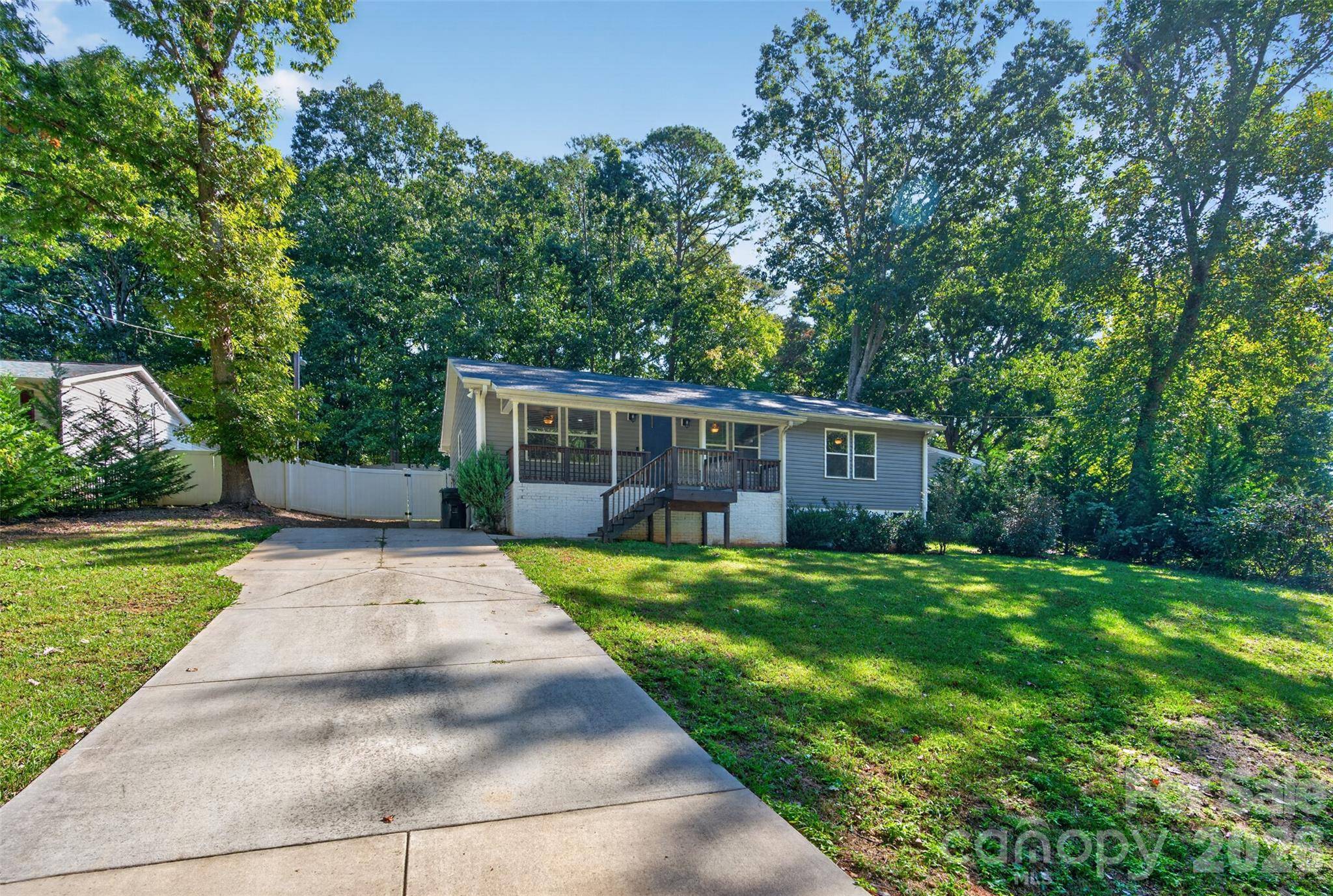 3812 Branding Iron DR, Gastonia, NC 28052