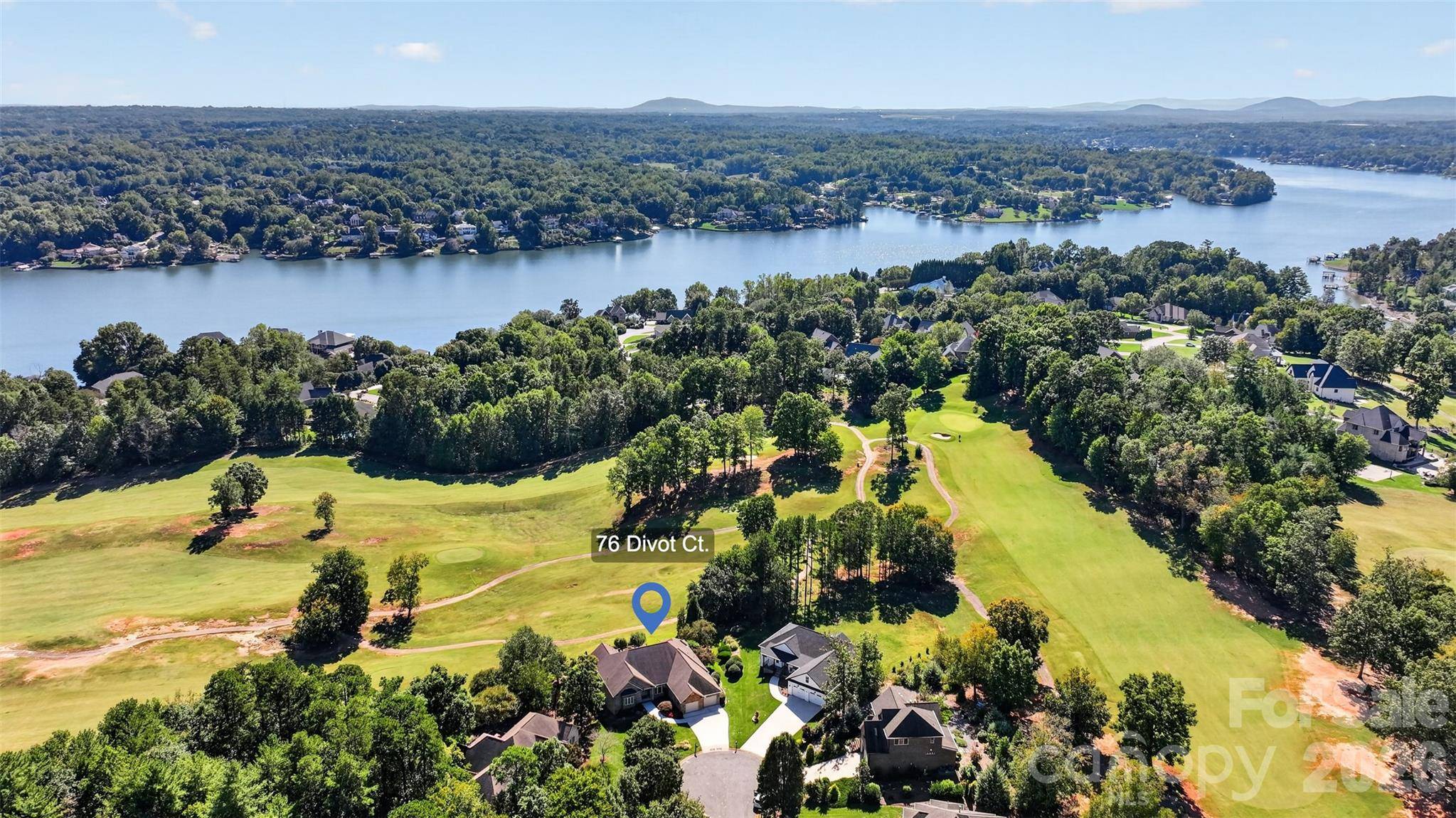 76 Divot CT, Hickory, NC 28601