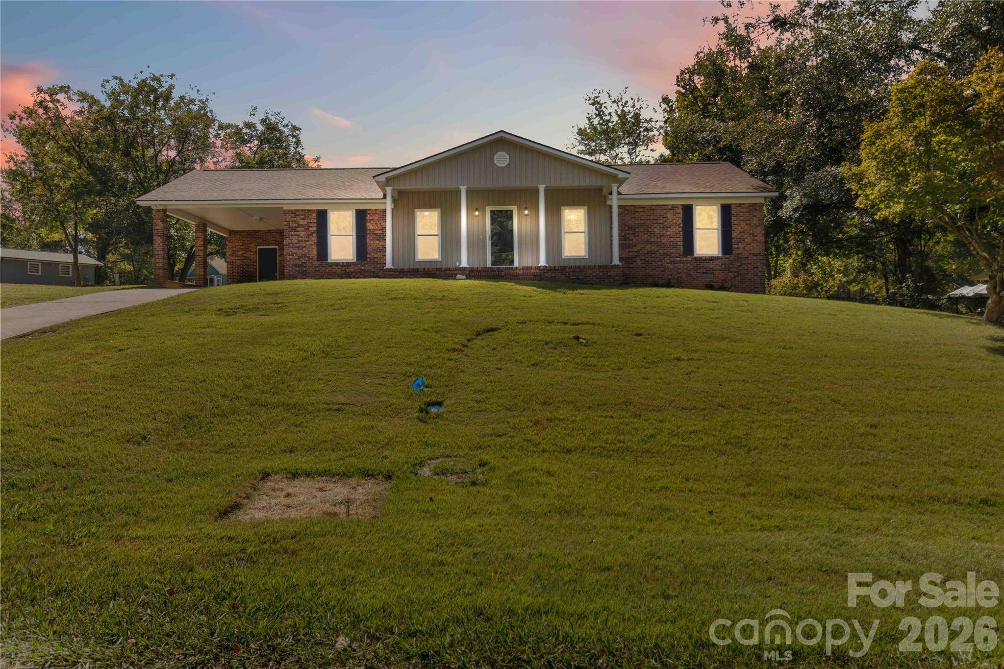 111 Education LN, York, SC 29745