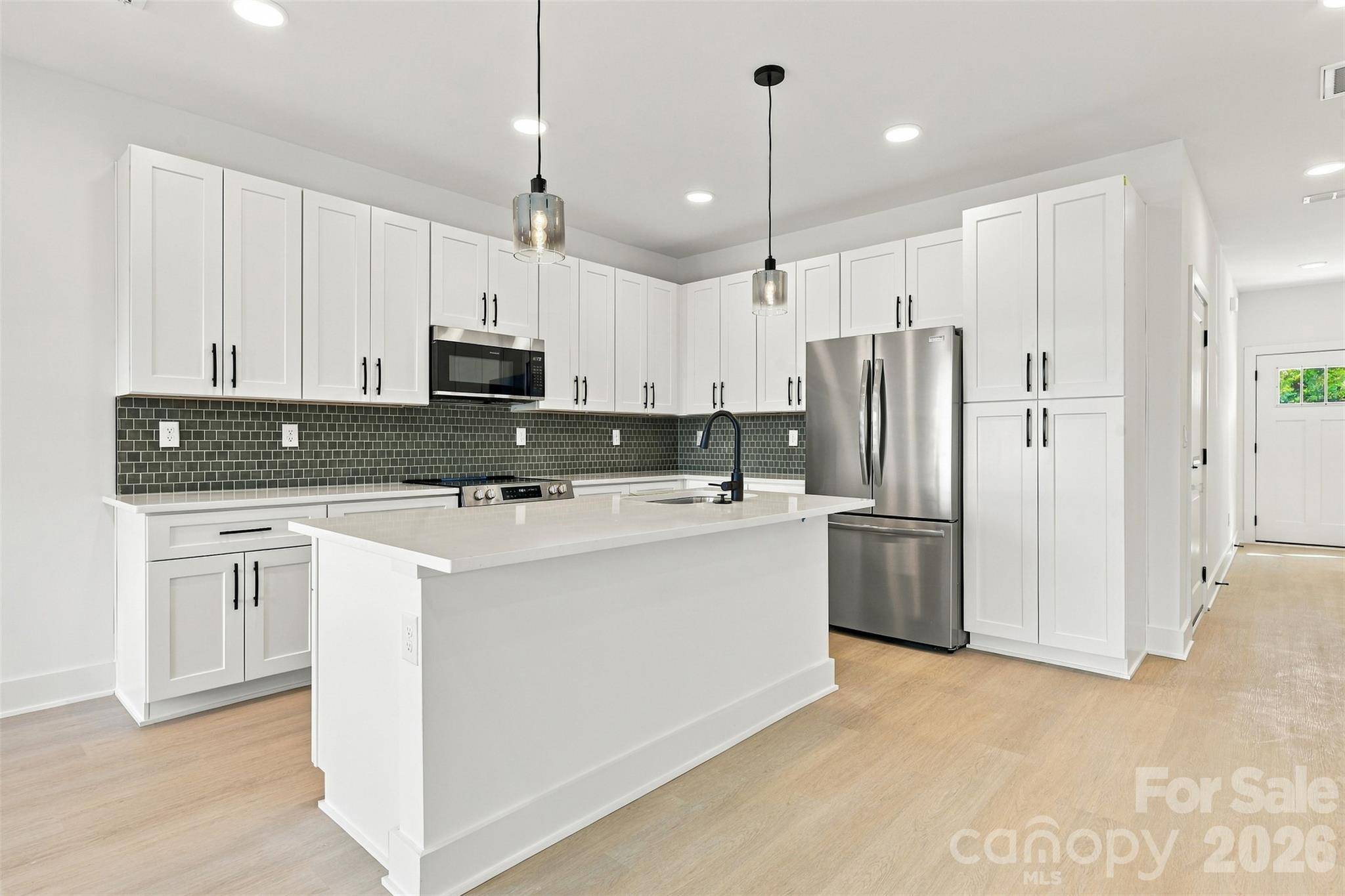 604 N Broad ST, Mooresville, NC 28115