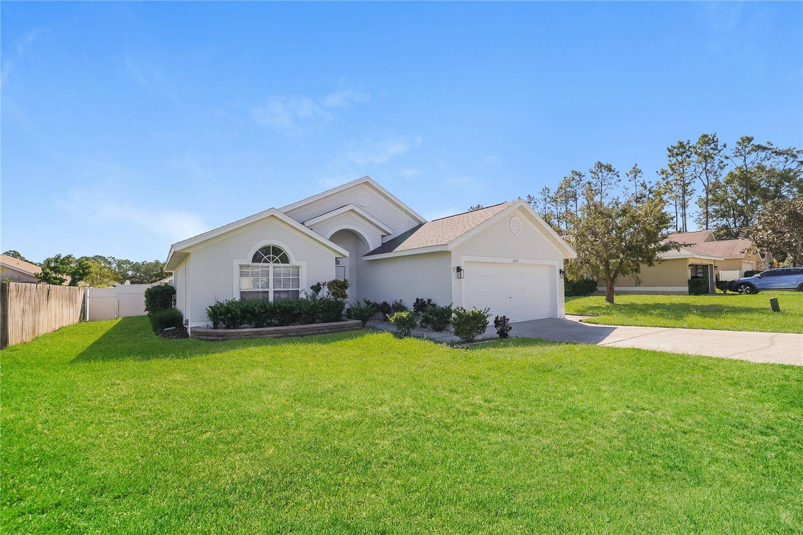2222 MAJESTIC EAGLE CIR, Clermont, FL 34714
