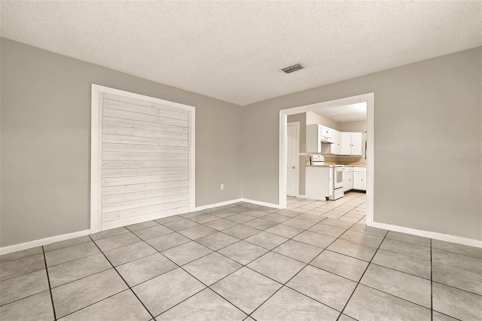 116 W OSBORNE AVE, Tampa, FL 33603