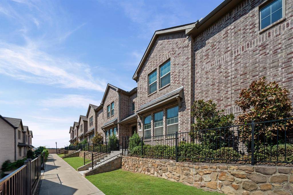 905 Suma Drive, Euless, TX 76040
