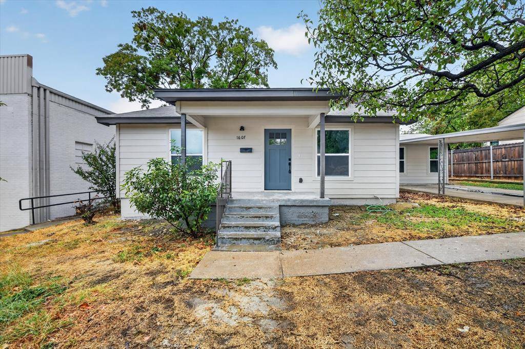1607 Laura Road, River Oaks, TX 76114