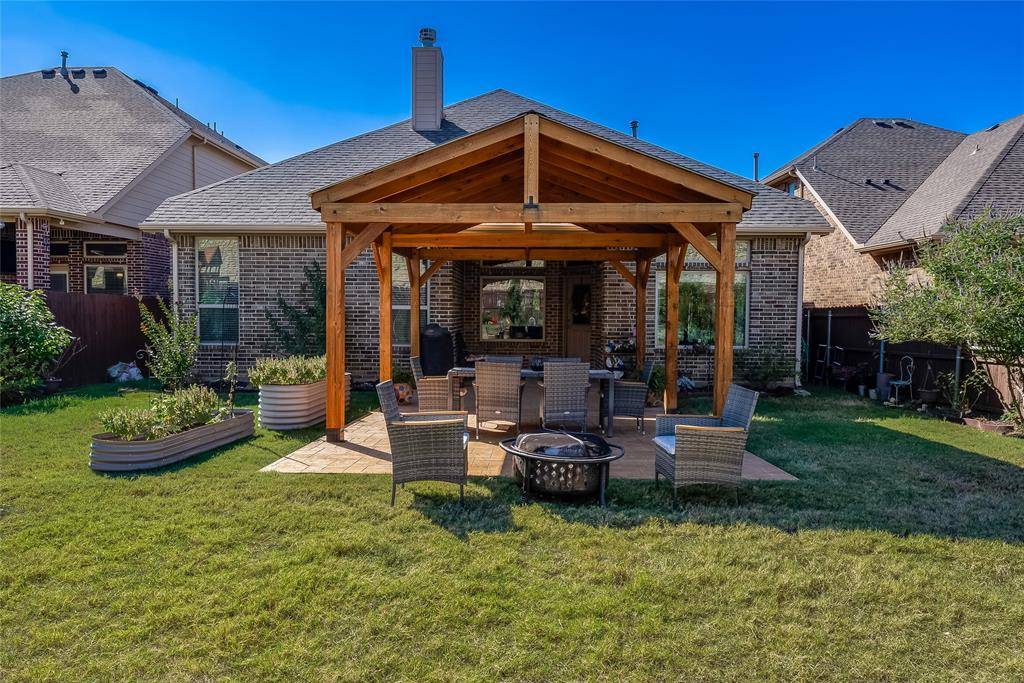 9652 Calaveras Road, Fort Worth, TX 76177