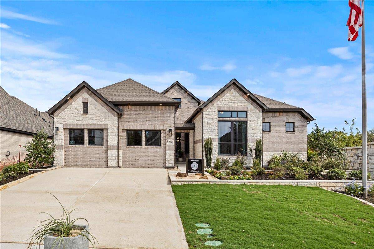 216 Firethorn CV, Marble Falls, TX 78654