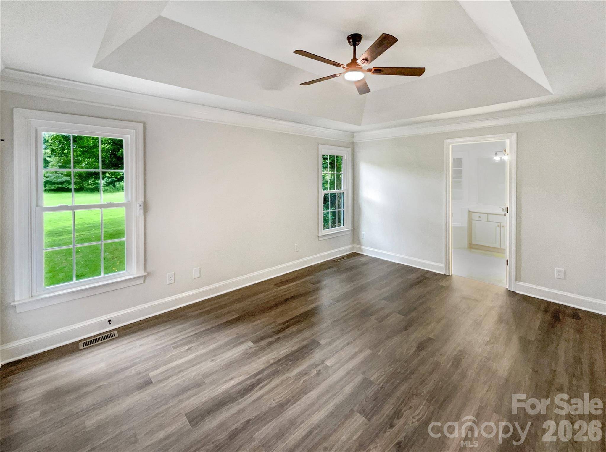 8117 Shannon Woods LN, Matthews, NC 28104