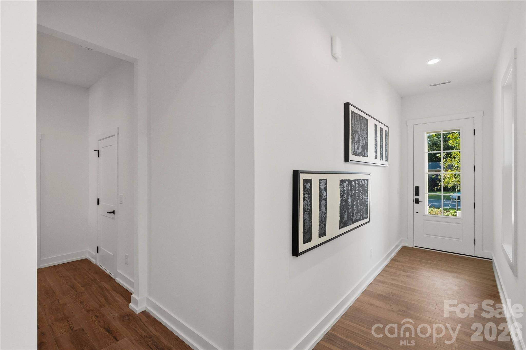 2621 Springway DR, Charlotte, NC 28205