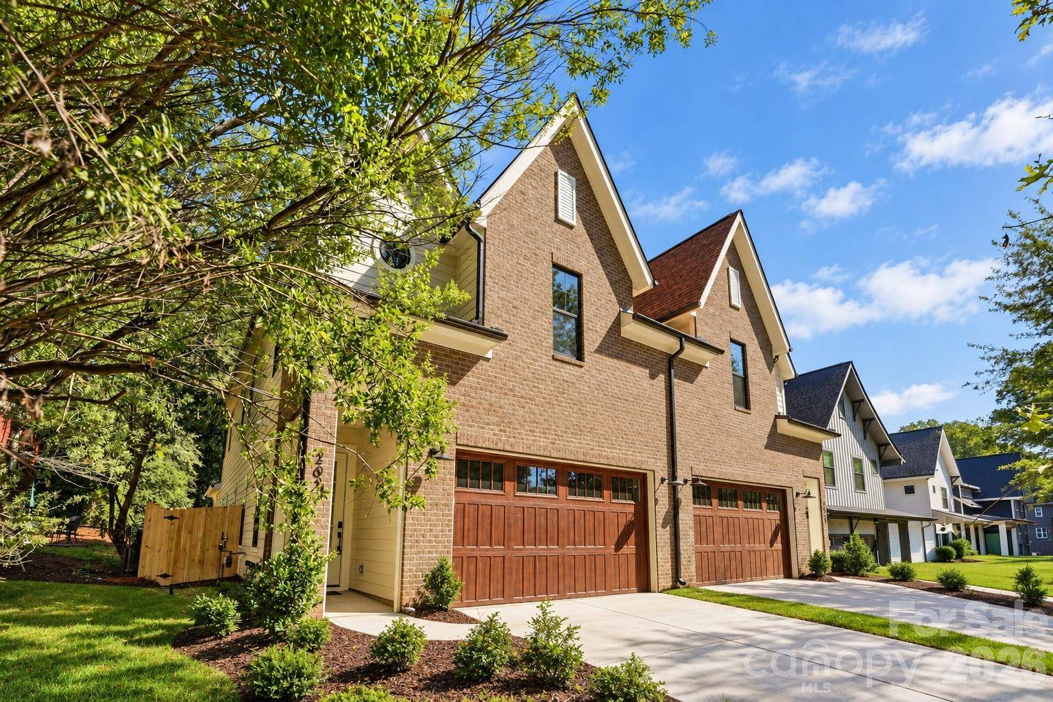 2621 Springway DR, Charlotte, NC 28205