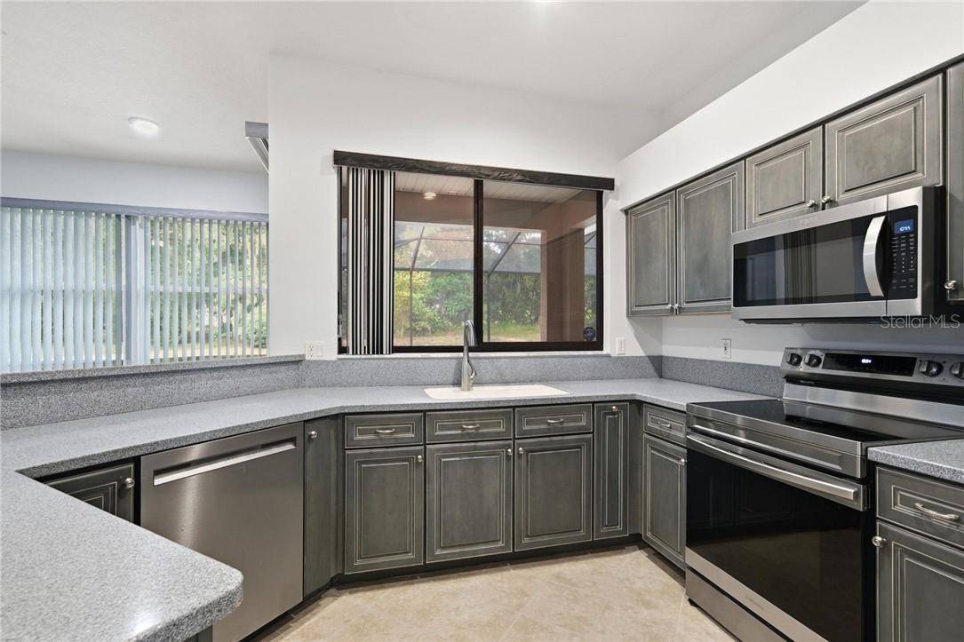 2496 E Newhaven ST, Inverness, FL 34453