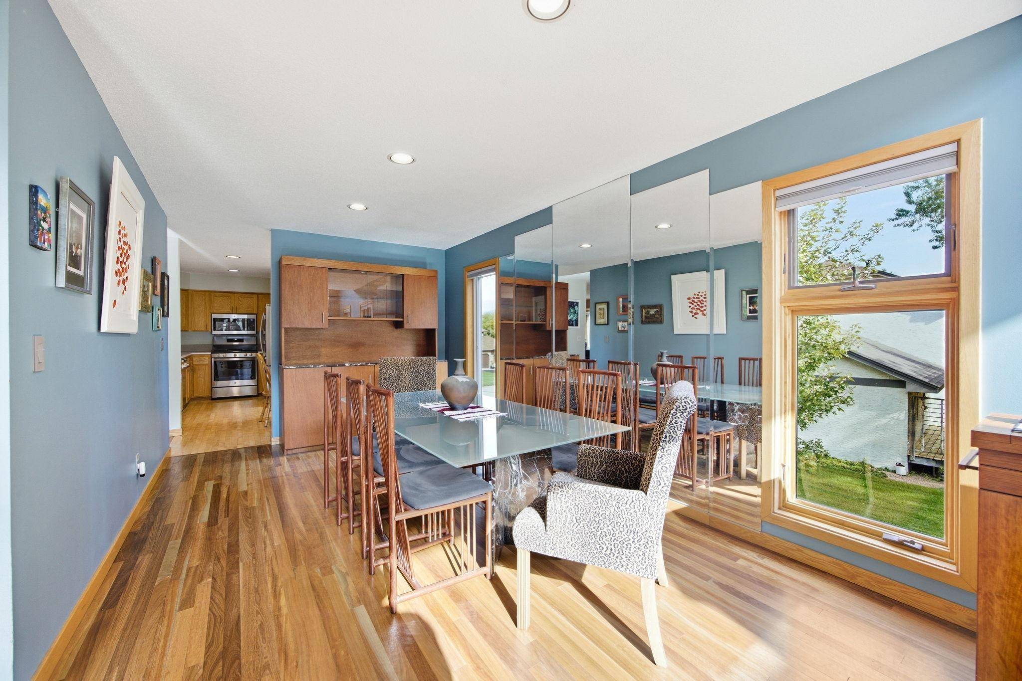 78 Bridgewater DR, Vadnais Heights, MN 55127