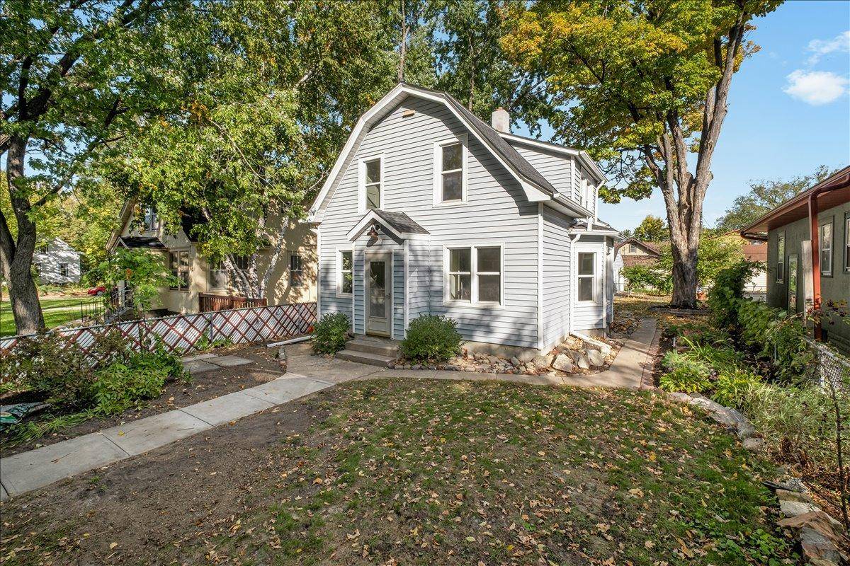 2909 41st AVE S, Minneapolis, MN 55406