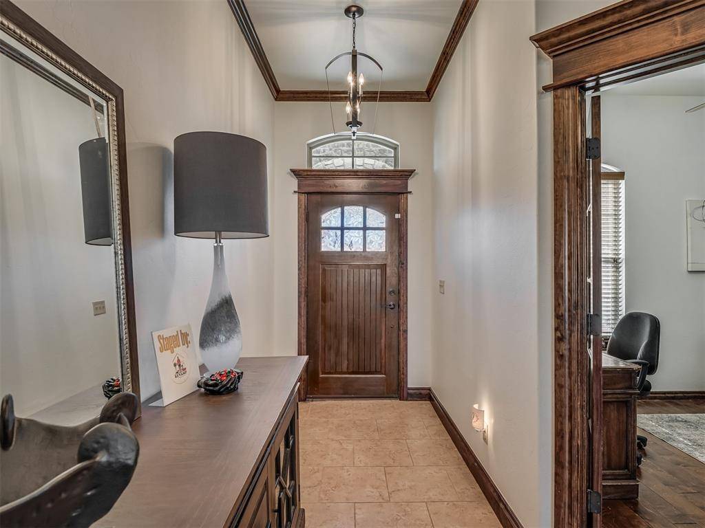 13317 NW 4th ST, Yukon, OK 73099