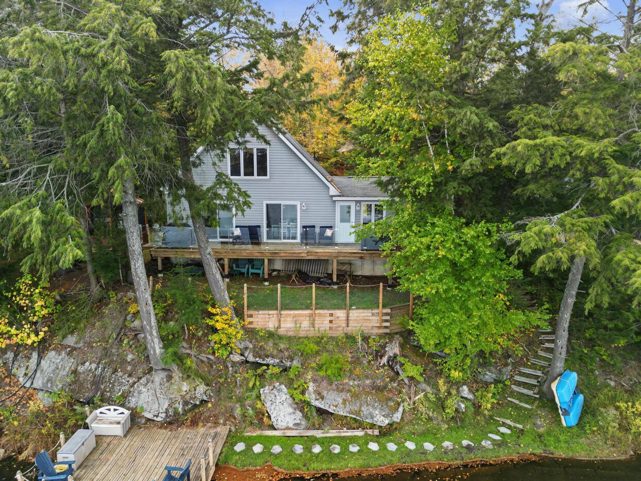 1211 Balmoral LN, Highlands East, ON K0M 1R0