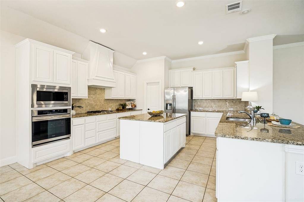 2618 Long Common, Rockwall, TX 75032