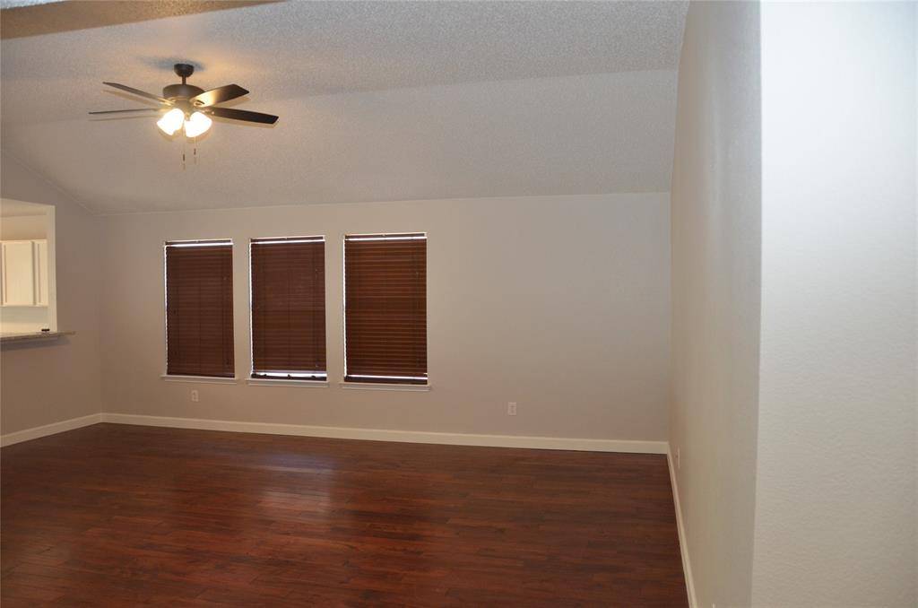 9353 Sundial, Fort Worth, TX 76244
