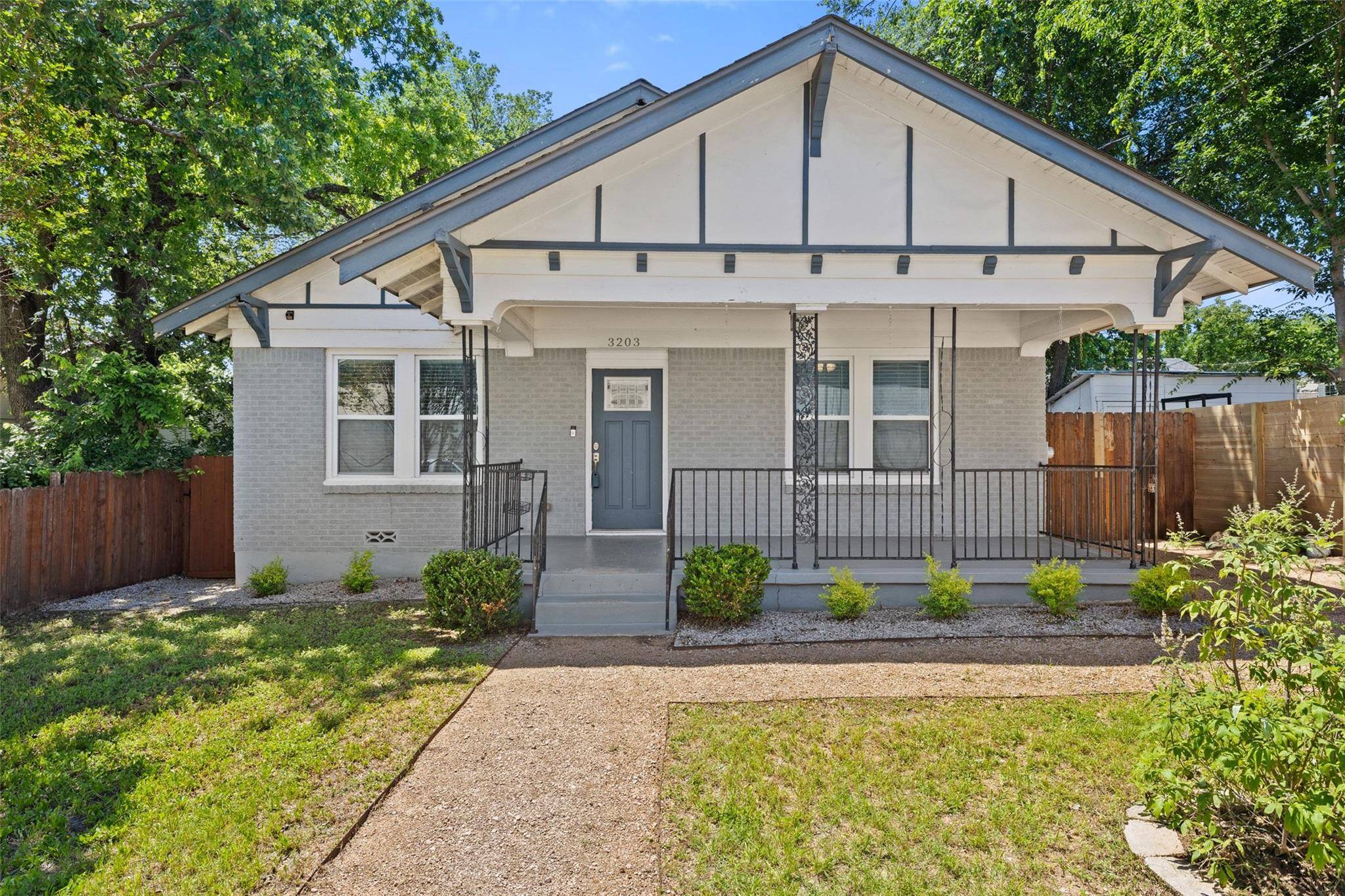 3203 E 18th ST, Austin, TX 78721