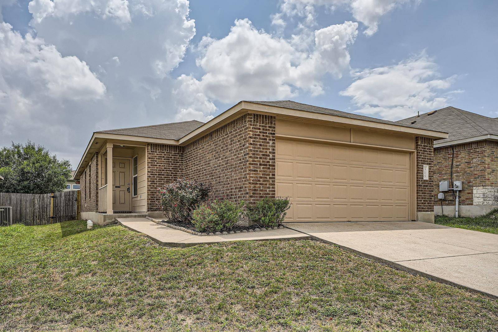 315 Moonwalker TRL, Buda, TX 78610