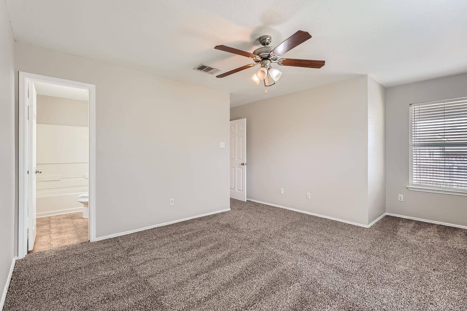 315 Moonwalker TRL, Buda, TX 78610