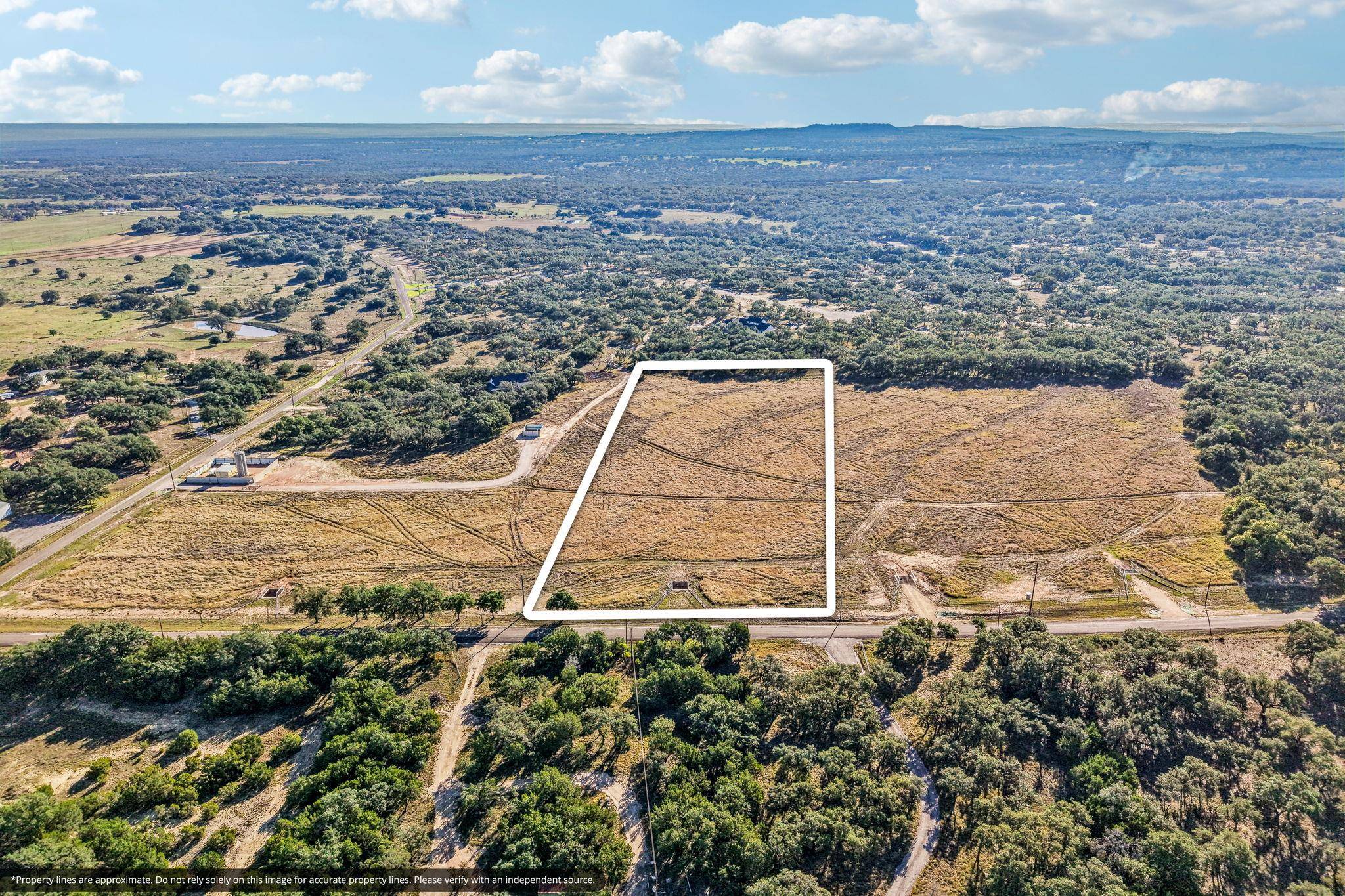 2124 Old Marble Falls RD, Round Mountain, TX 78663