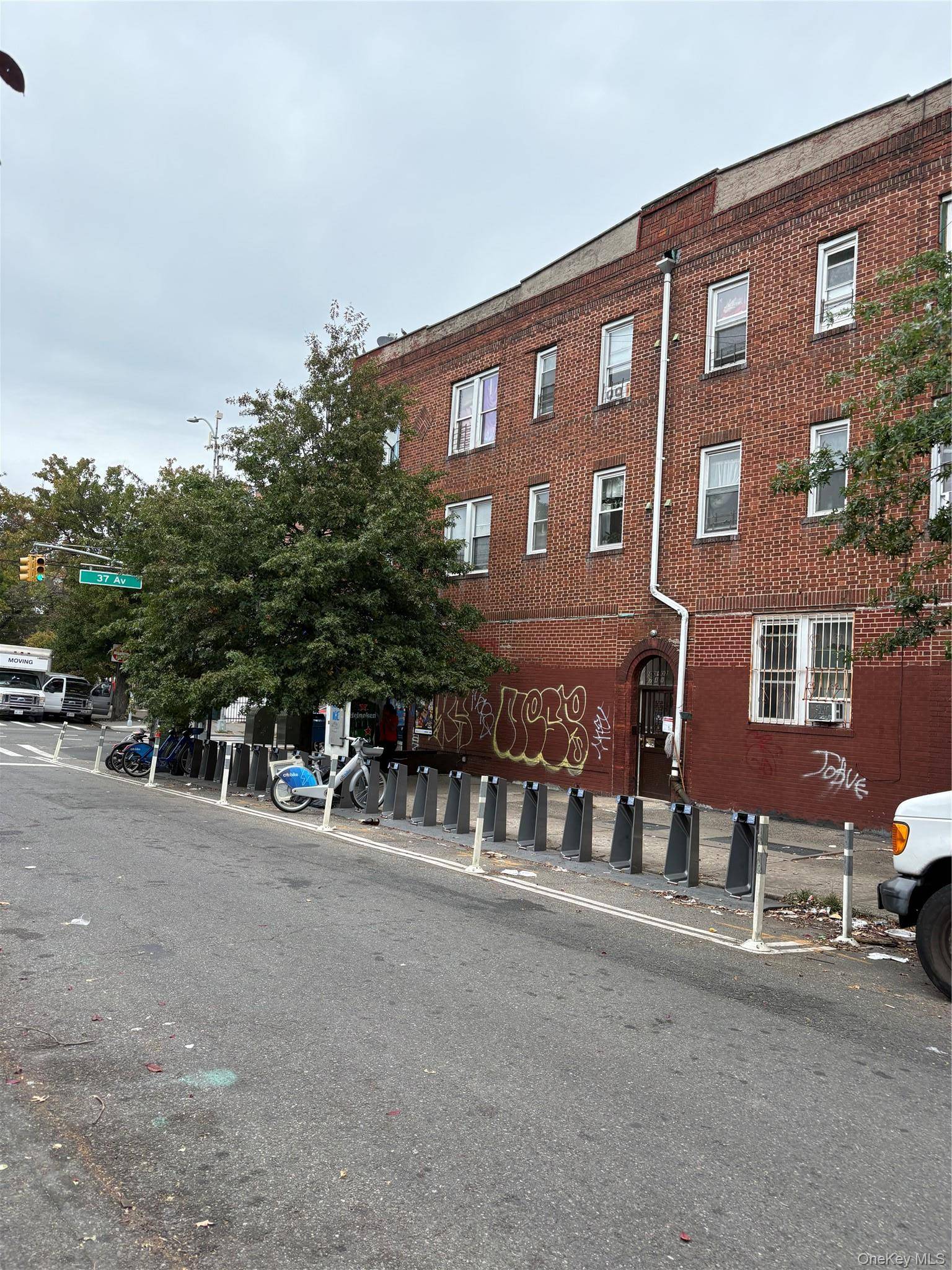 10002 37th AVE, Corona, NY 11368