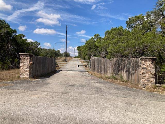 1970 Martin RD, Dripping Springs, TX 78620