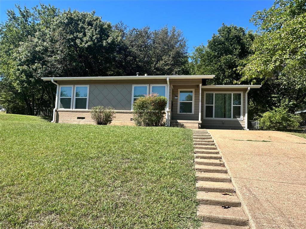 1222 S Lamar Street, Weatherford, TX 76086