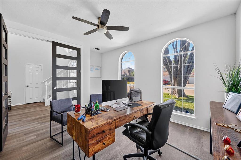 1004 Bonanza Drive, Arlington, TX 76001