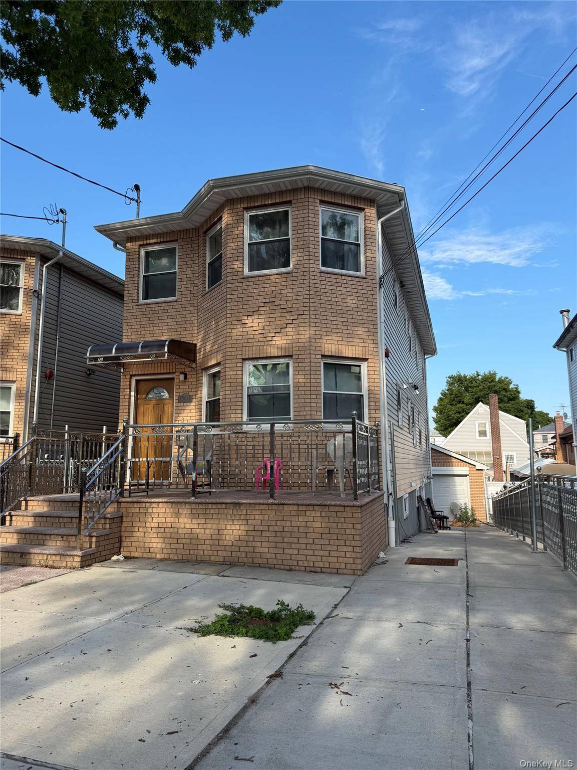 130-13 inwood ST, South Ozone Park, NY 11436
