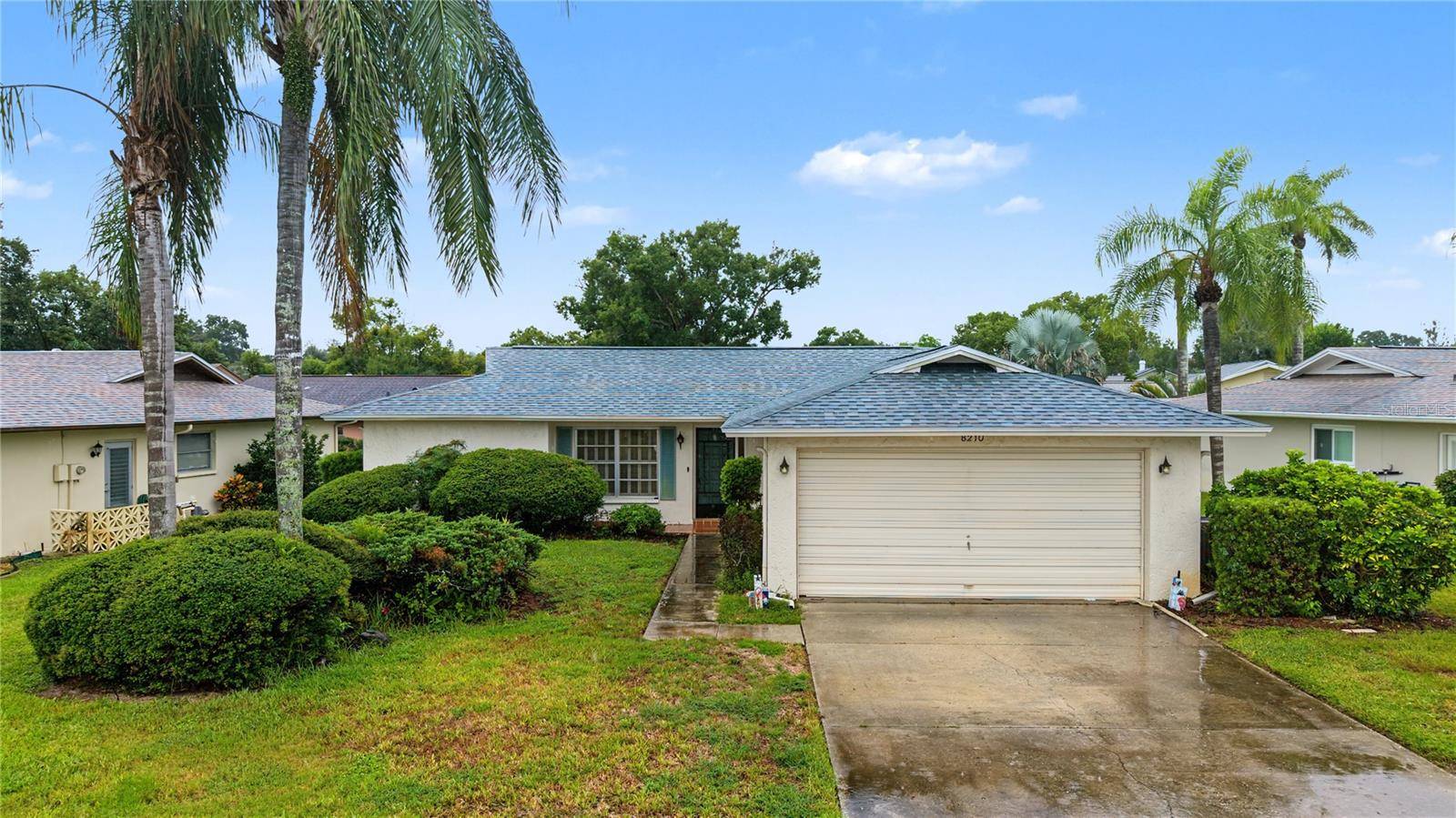 8210 LORA DEL RIO DR, Port Richey, FL 34668
