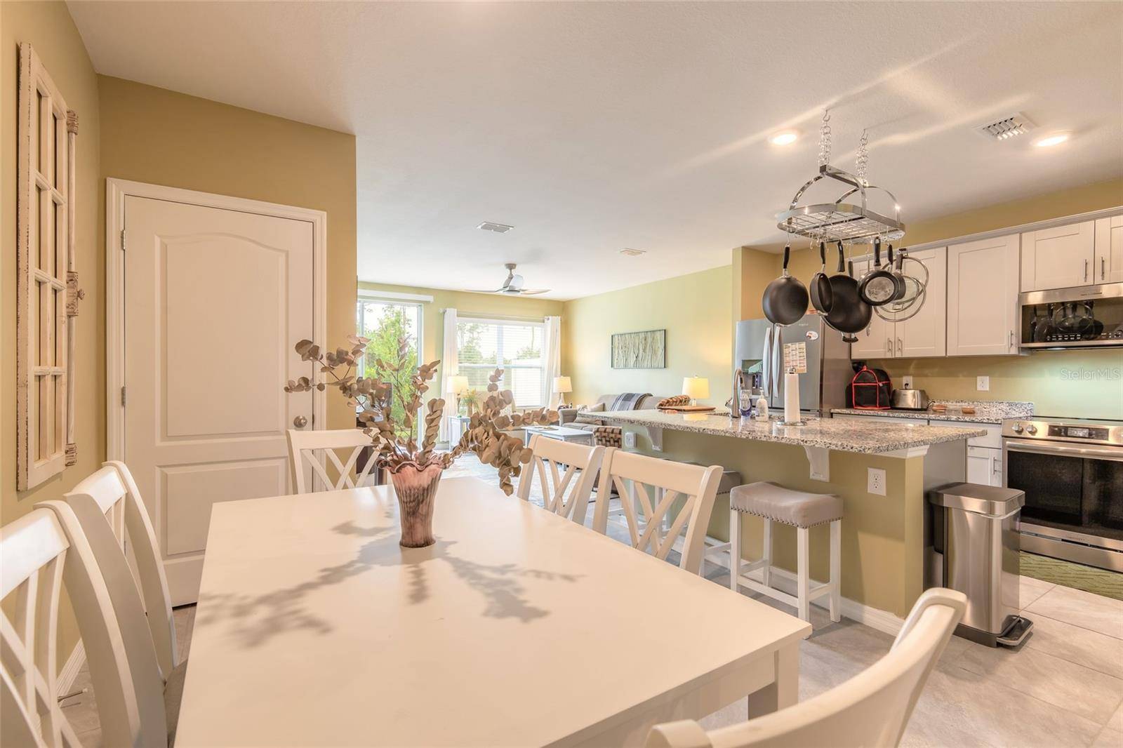 84 BELLA LAGO CIR, Port Orange, FL 32129