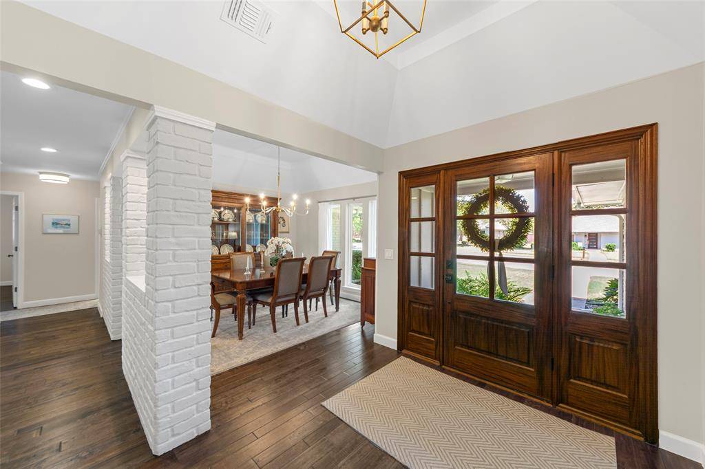 1800 Cross Bend Road, Plano, TX 75023