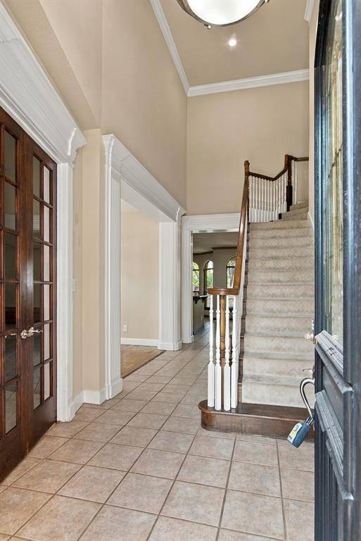 7921 Shady Oaks Drive, North Richland Hills, TX 76182