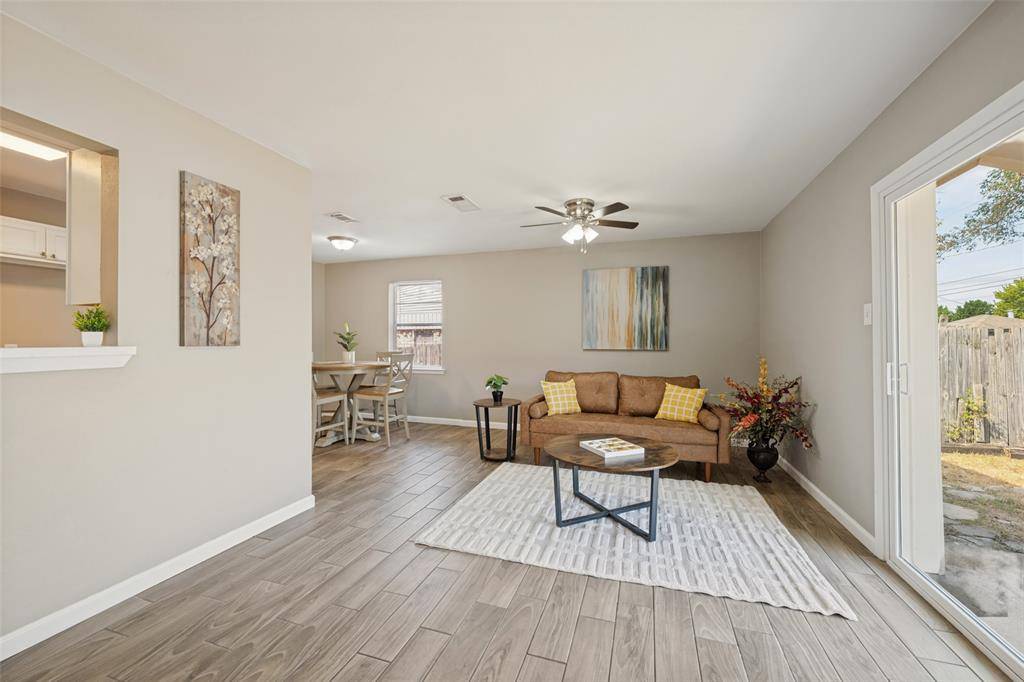 5909 Kary Lynn Drive S, Watauga, TX 76148