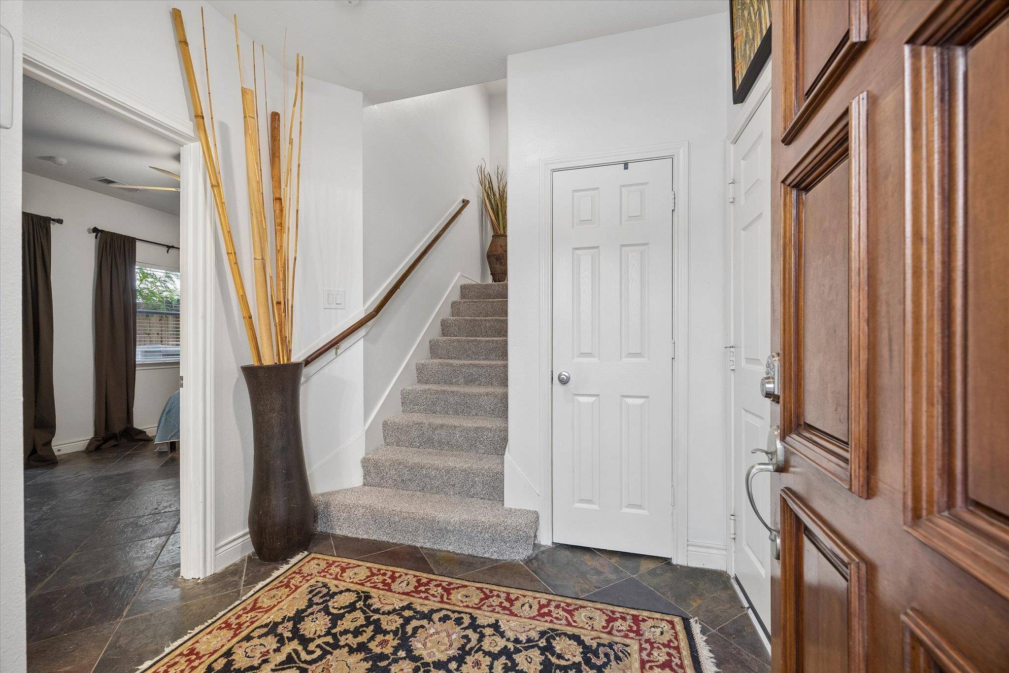 5719 Maxie ST, Houston, TX 77007