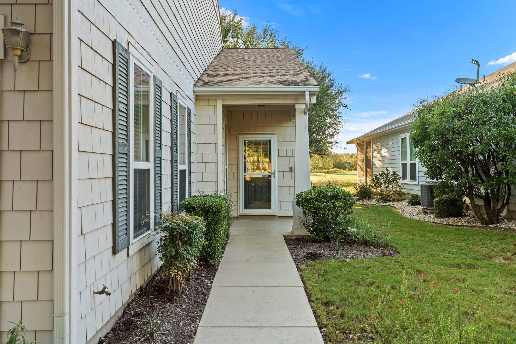 123 Dickens CIR, Georgetown, TX 78633