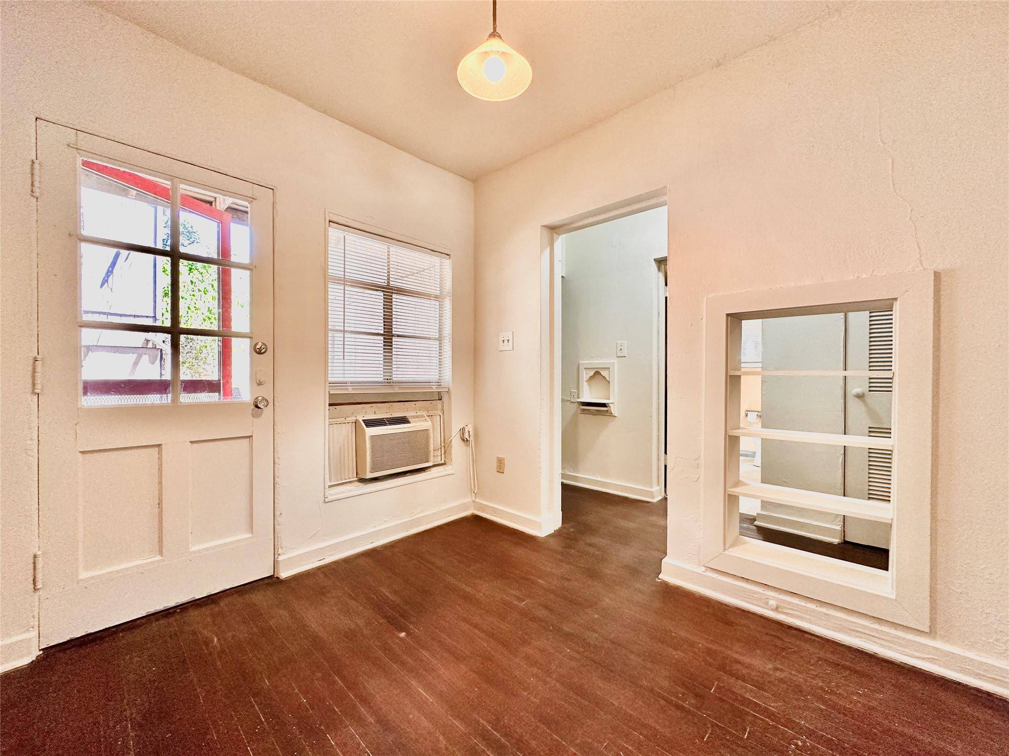 1408 Kirkwood RD ##B, Austin, TX 78722